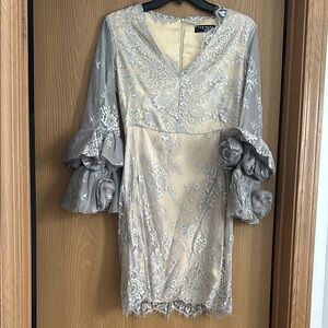 Elegant Gray and Cream Lace Dress